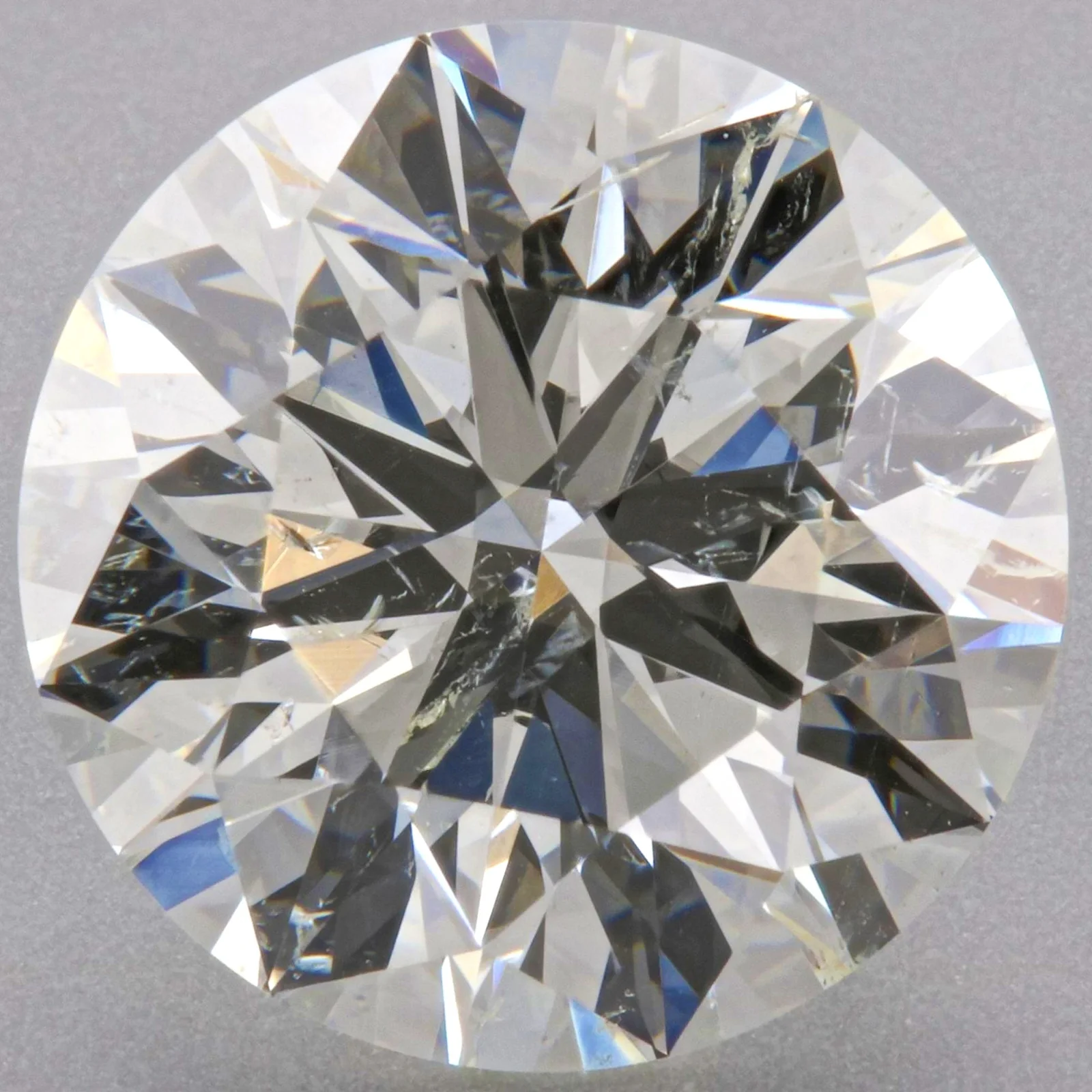 1.01 Carat I Color SI2 Clarity IGI Certified Natural Round Brilliant Cut Diamond - Image 2