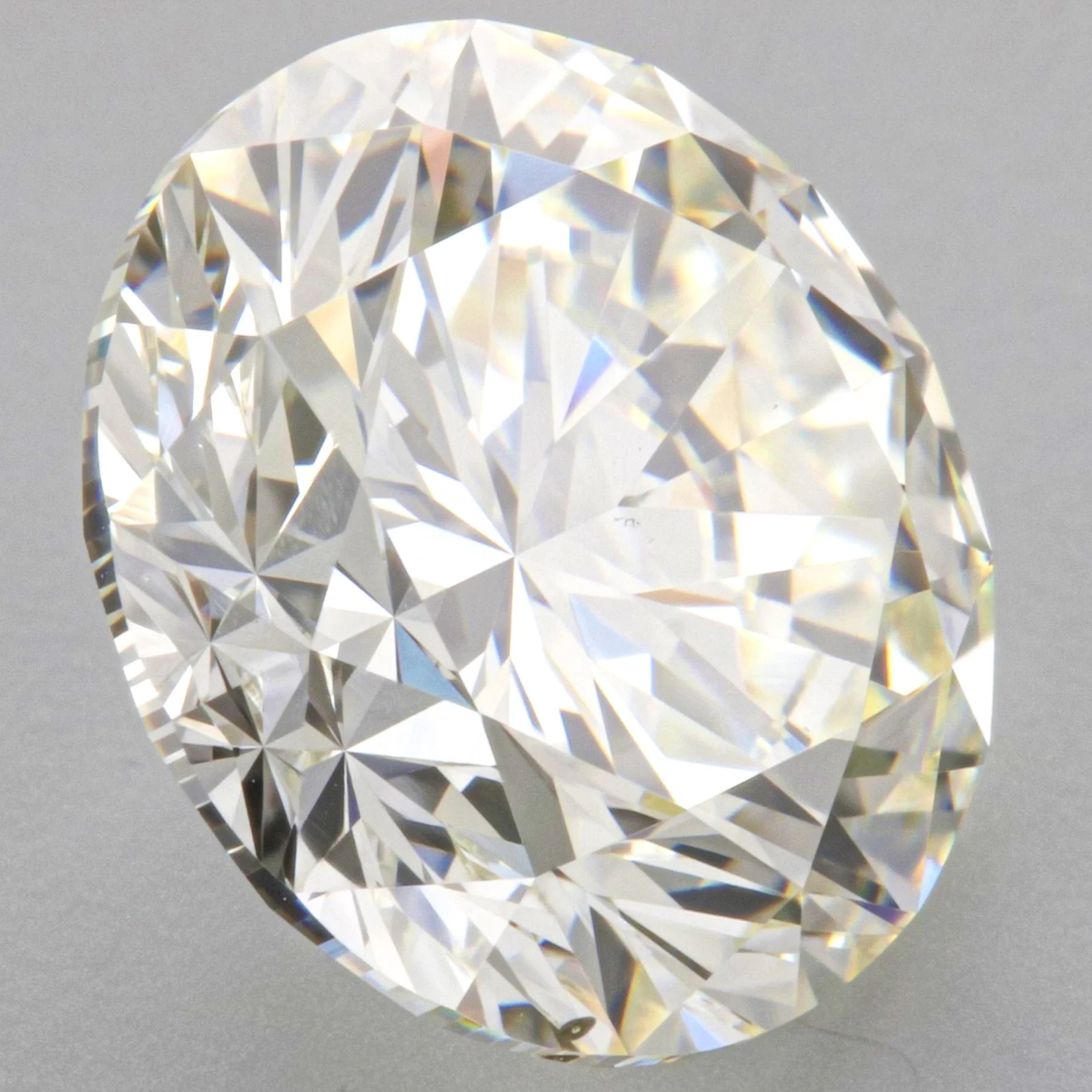 1.21 Carat I Color VS2 Clarity IGI Certified Natural Round Brilliant Diamond - Image 3