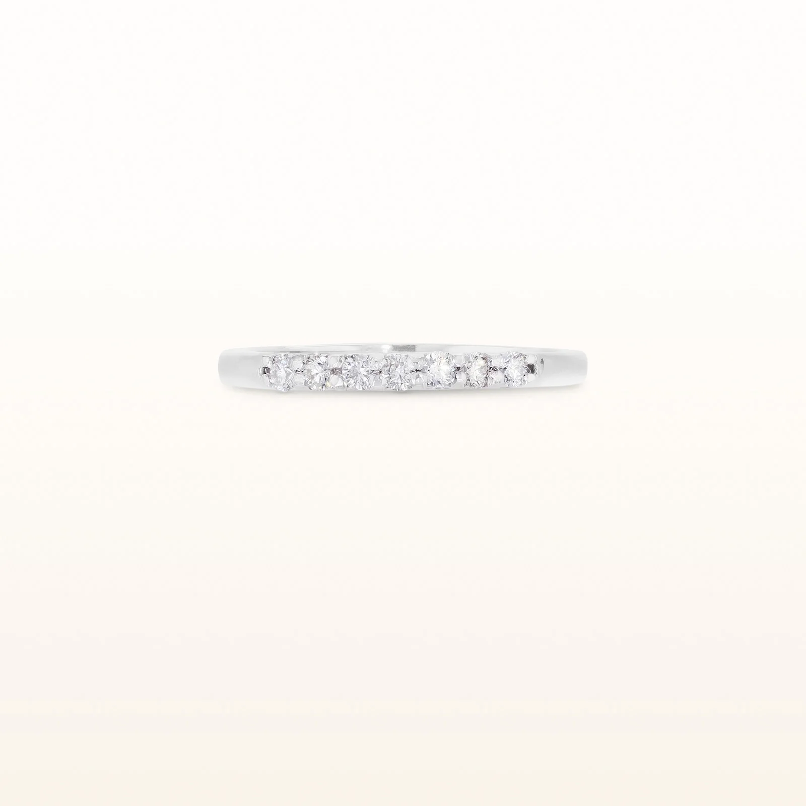 7-Stone Round Diamond Band - Image 15