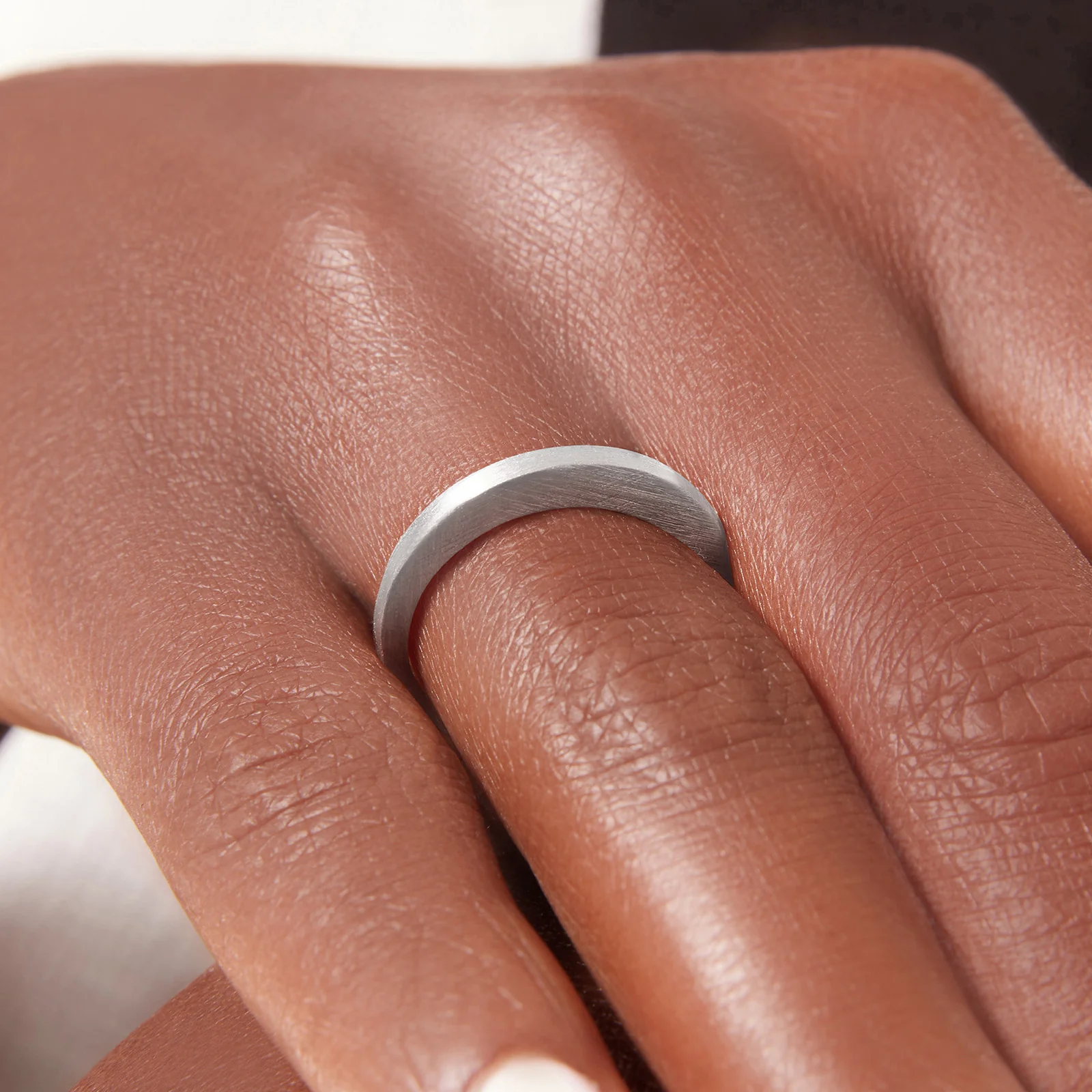 925 Sterling Silver Wire Brushed Ring - Image 5