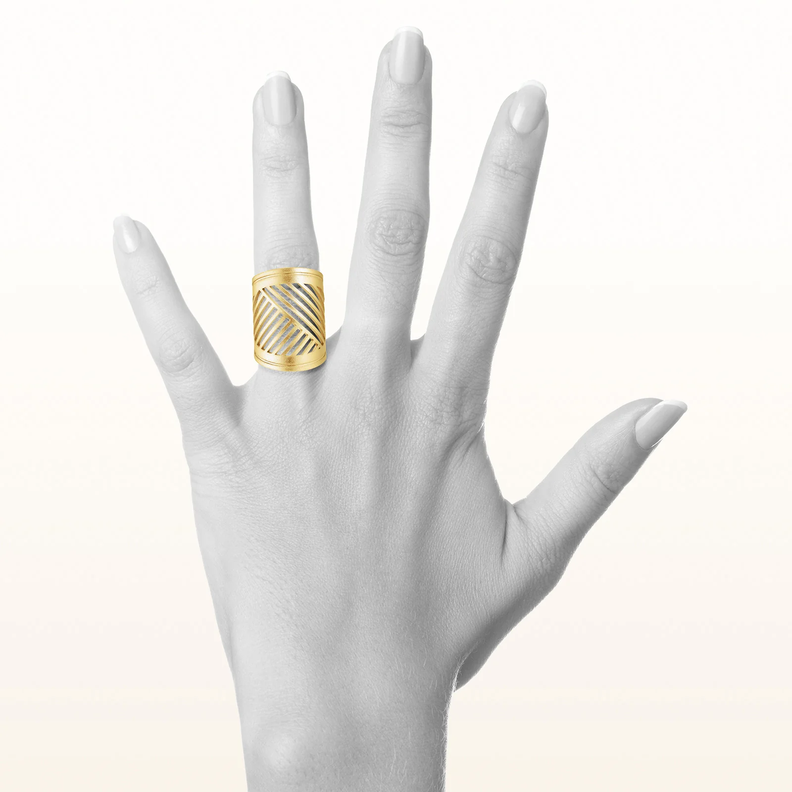 Wide Diagonal Line Ring in 925 Sterling Silver - Image 4