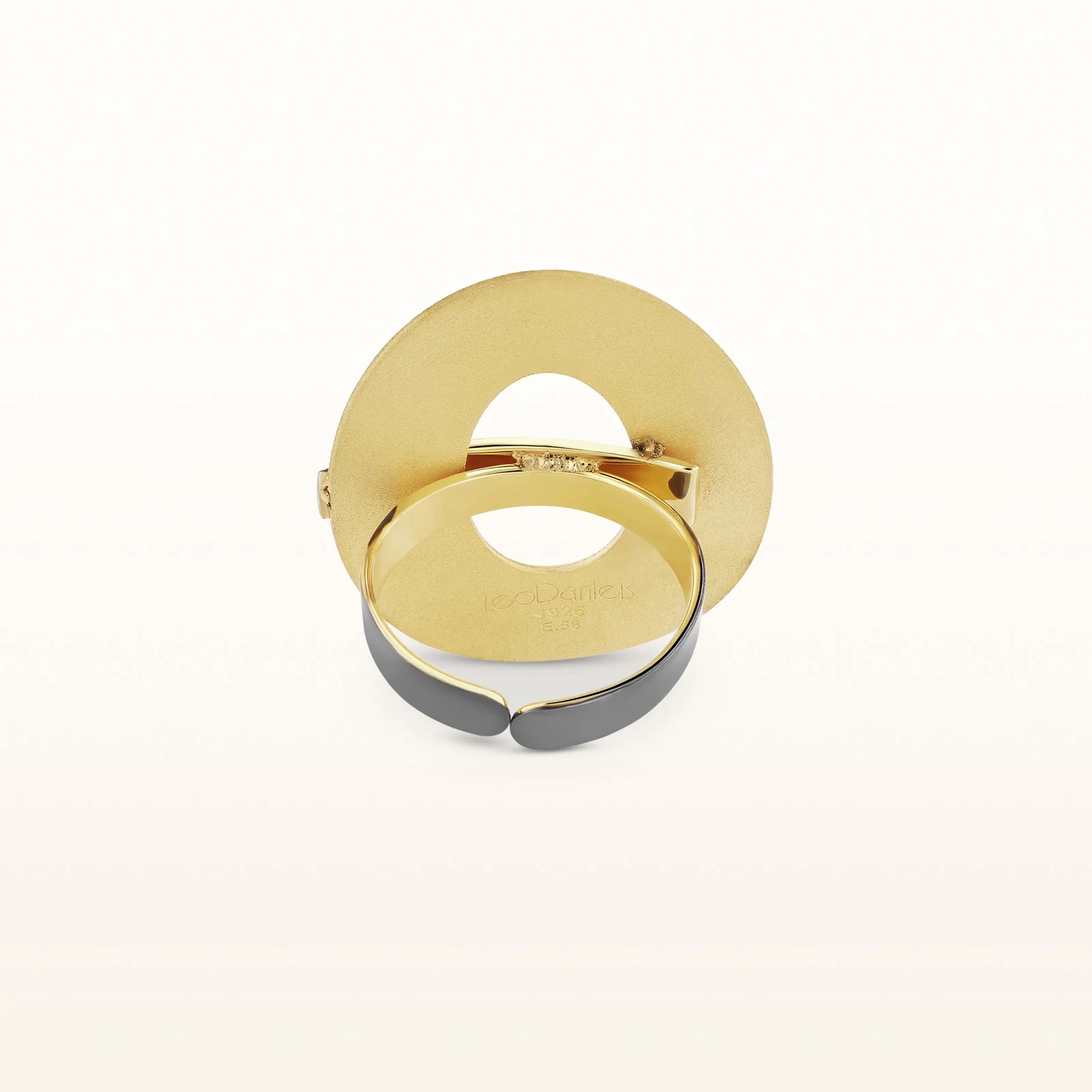 Yellow Gold Plated 925 Sterling Silver Oval Cutout Ring - Image 3